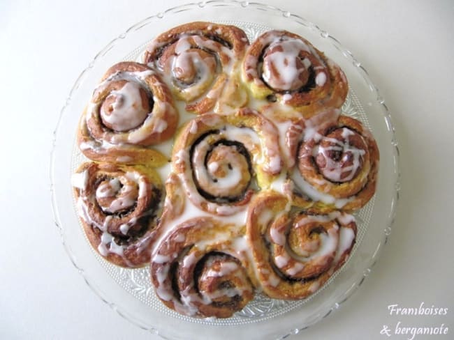 Pumpkin cinnamon rolls