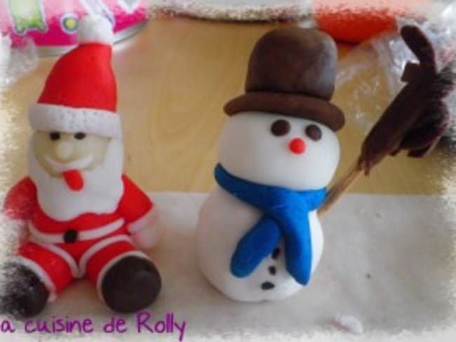 Décorations de Noël en pâte à sucre