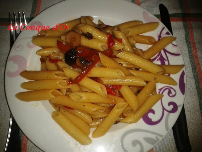 Fantaisie de penne aux champignons et poivrons