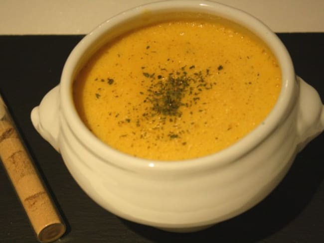 Soupe pommes, carottes et gingembre