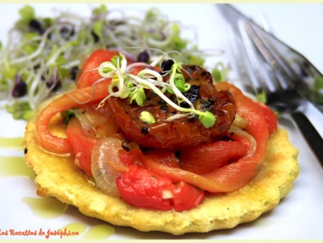 Galettes à la farine de pois chiche ,poivrons et tomates confites