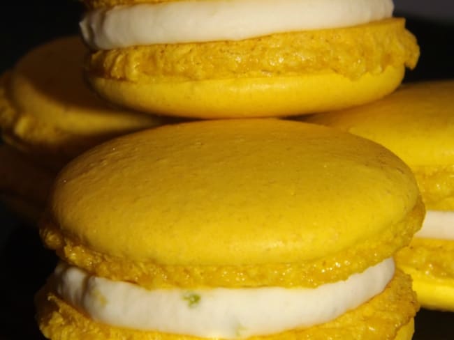 Macarons ganache montée aux deux citrons