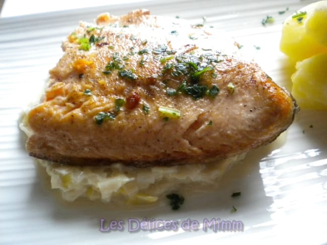 Poisson omble chevalier sur fondue de poireaux