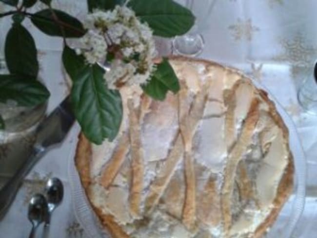 Tarte conversation amandes, poires, airelles