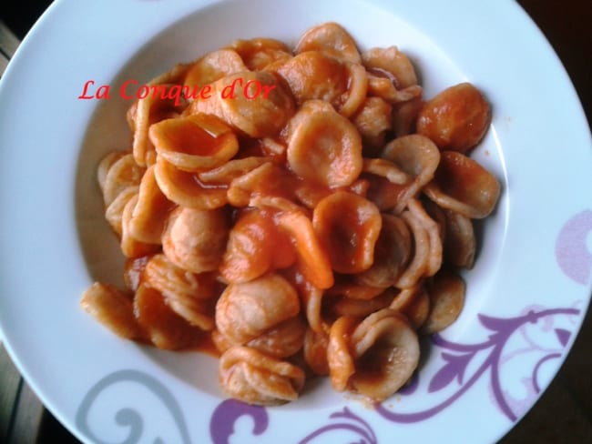 Orecchiette à la sauce tomate