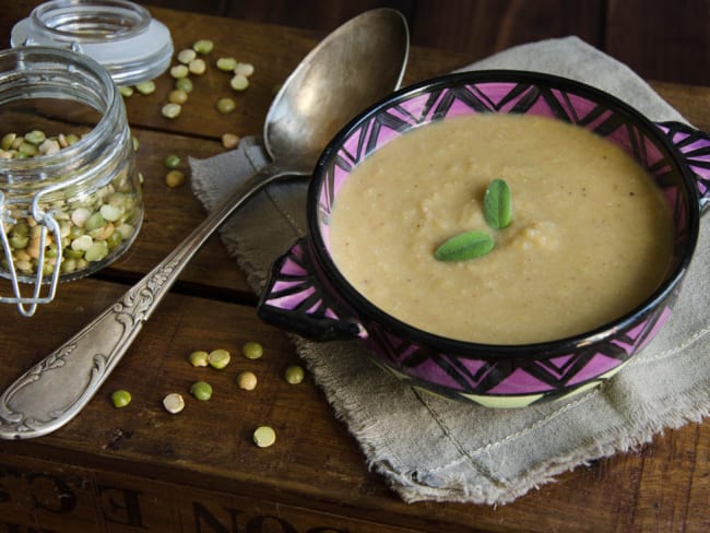 Soupe de pois cassés