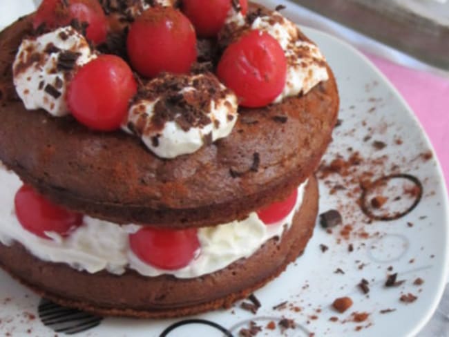 Brownie layer cake façon forêt noire