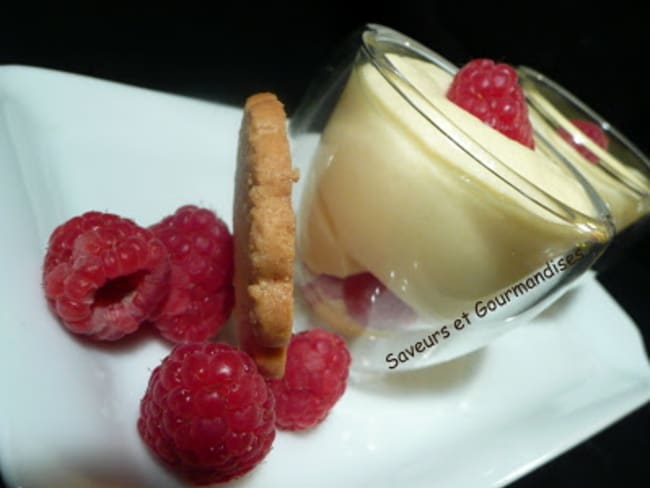 Crème légère mascarpone et framboises