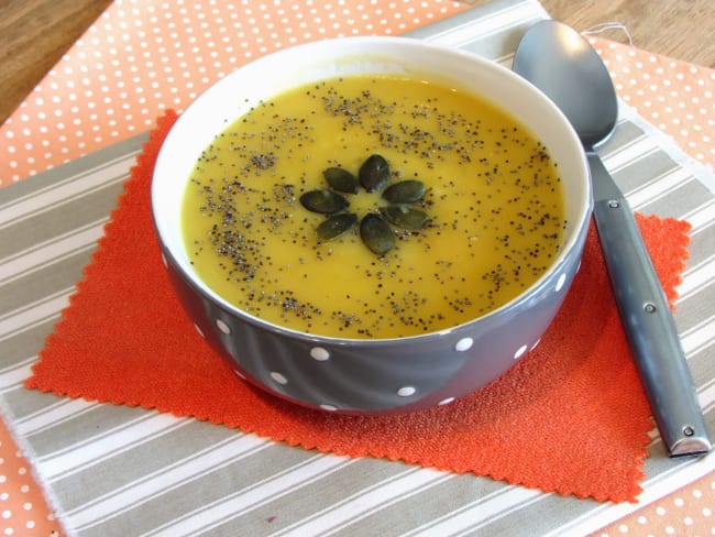 Velouté de chou-fleur et carotte au cumin