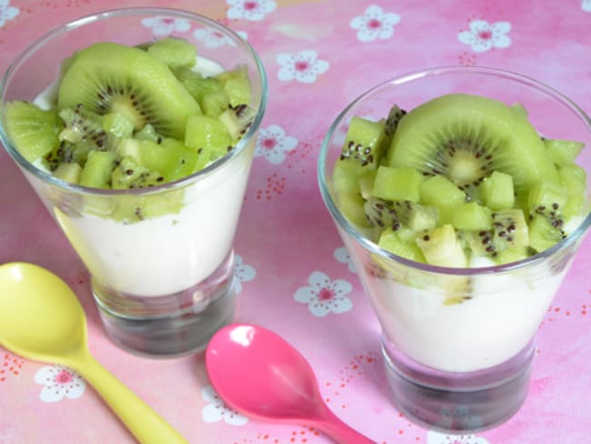 Verrines fruitées lait de coco kiwi