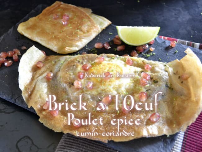 Brick à l'œuf et poulet épicé