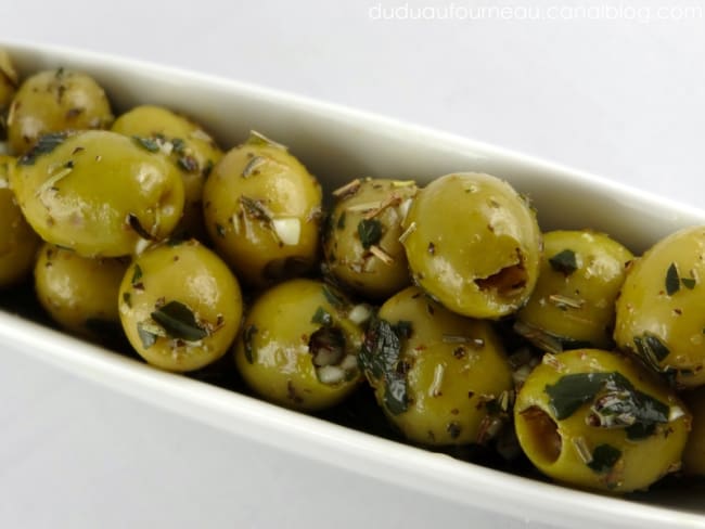 Olives marinees