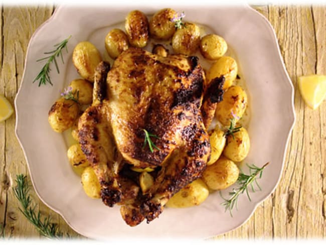 Poulet rôti au four avec du citron