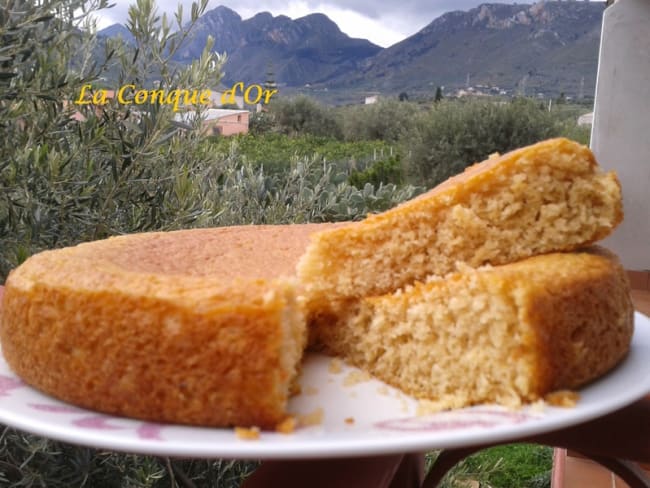 Gâteau yaourt au café et à la noix de coco