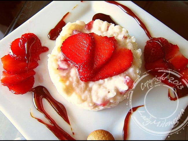 Riz au lait et fraises au caramel