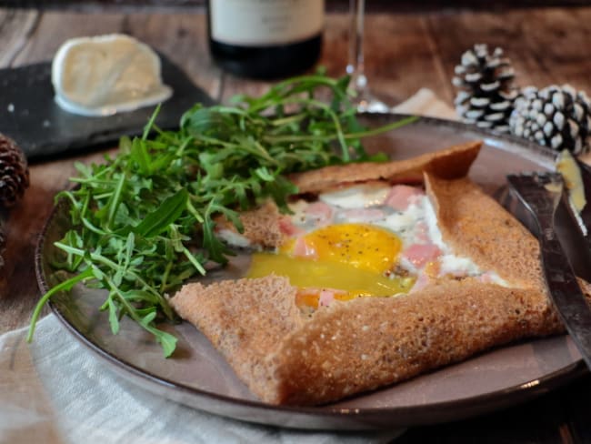 Galettes au jambon œuf fromage