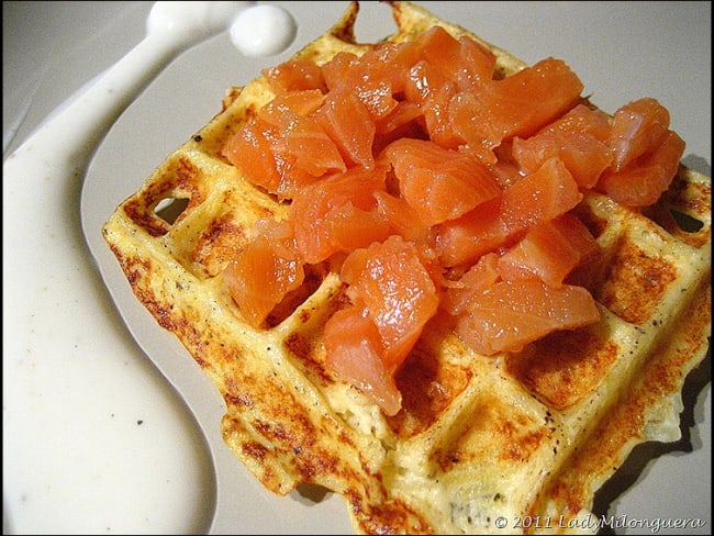 Gaufres de pommes de terre au saumon fumé