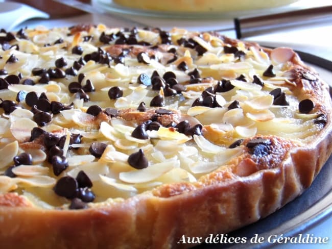 Tarte aux poires, amande et pépites de chocolat