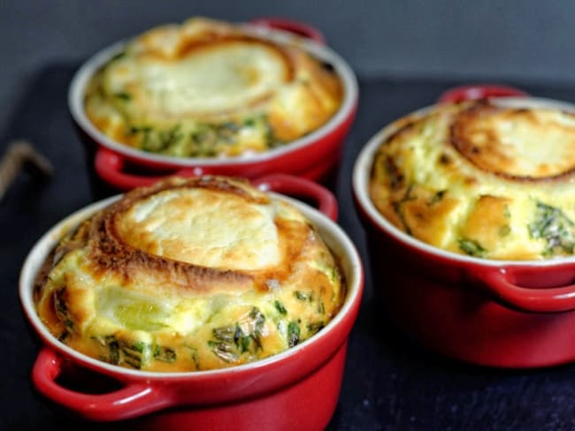 Flan de poireaux, lardons et chèvre à servir en entrée ou pour un brunch