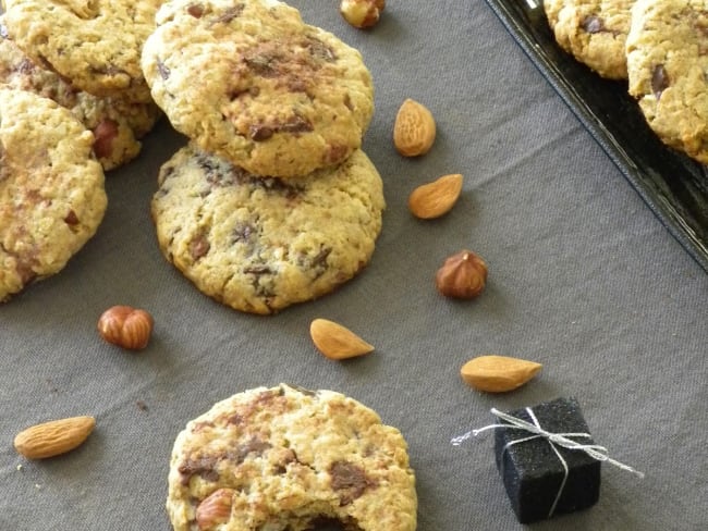 Cookies façon granola aux pépites de chocolat