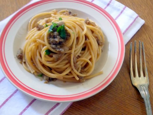 Bigoli in Salsa, les pâtes à la vénitienne aux anchois salés