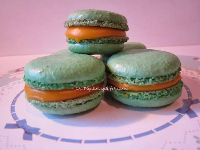 Macaron à la mangue