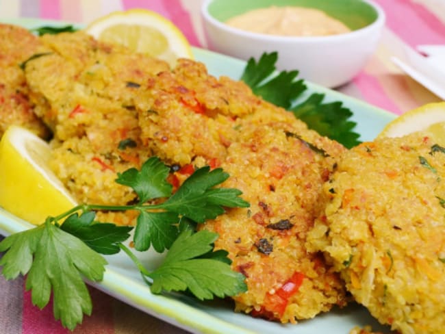 Croquettes de quinoa et pois-chiches et leur mayo épicée