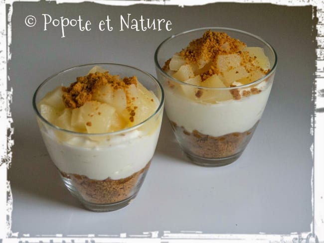 Verrine cheesecake aux poires et aux biscuits caramel beurre salé