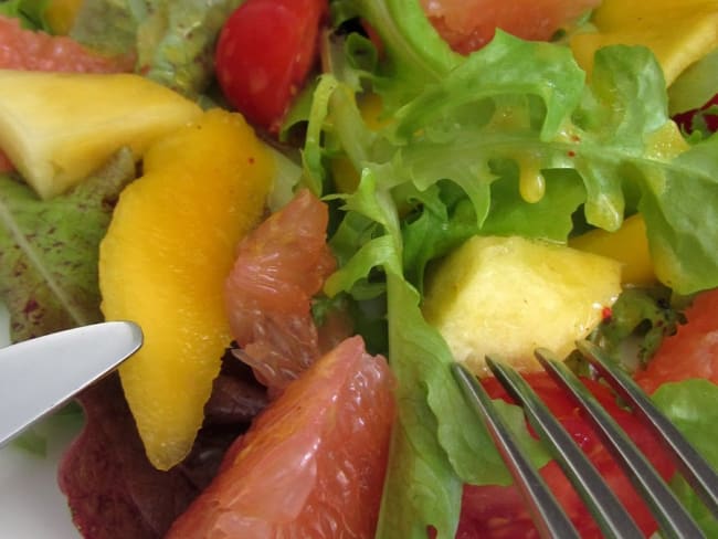 Salade fraîcheur, vinaigrette aux fruits de la passion