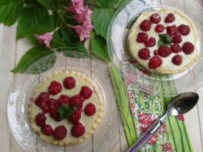 Tartelettes framboises et basilic