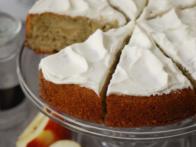 Gâteau au matcha et aux pommes