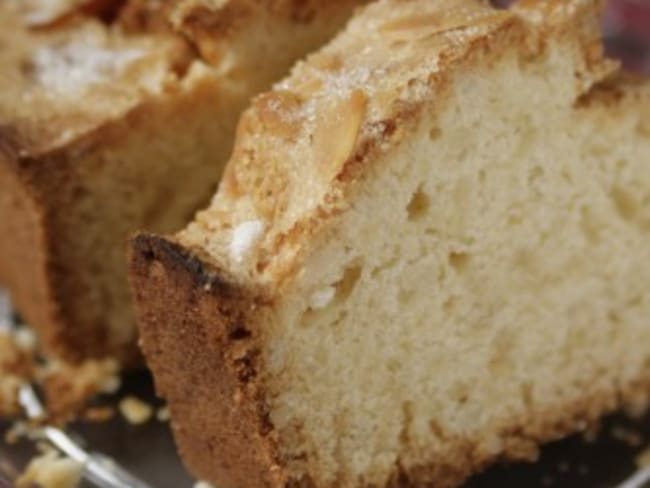 Bolo de prata appelé aussi gâteau d'argent