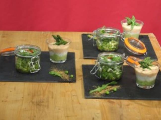 Verrine crabe, avocat et asperges avec sa salade fraîcheur