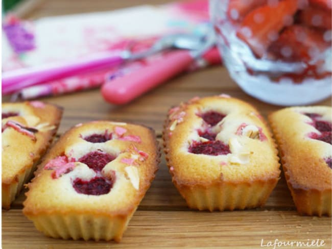 Financiers framboises et pralines roses