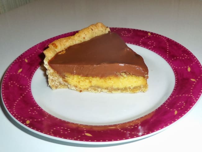 Tarte au chocolat, crème aux amandes