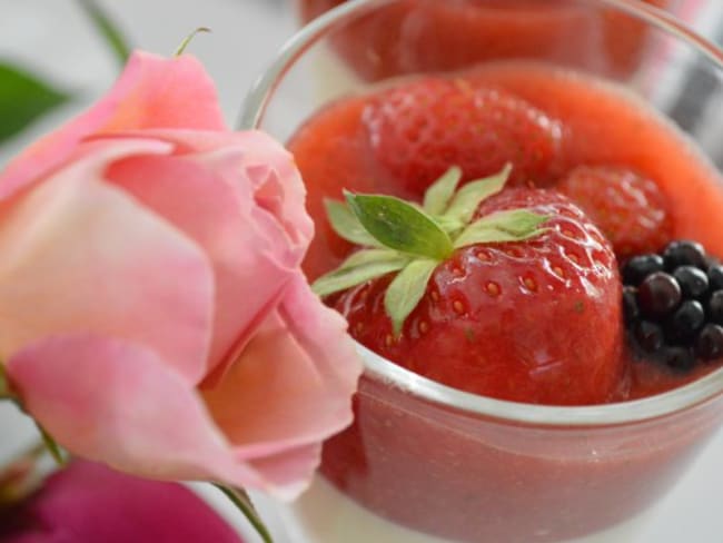 Panna Cotta aux fruits rouges