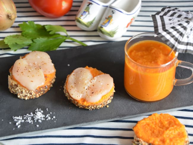 Tapas de saint-Jacques, et cappuccino de légumes