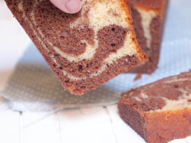 Cake marbré aux deux chocolats