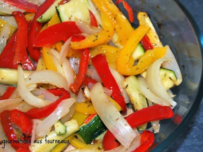 Légumes grillés au four (poivrons, oignons, courgettes...)