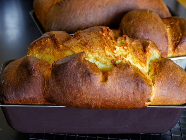 Brioche avant d'être démoulée