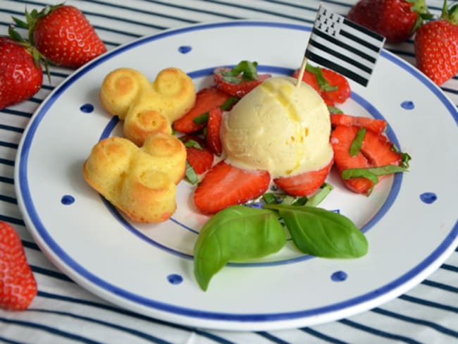 Fraises de Plougastel au basilic, glace à l’huile d’olive et financiers au citron