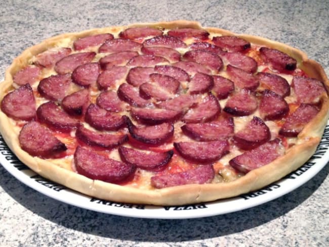 Tarte Franc-Comtoise à la cancoillotte et saucisse de Morteau