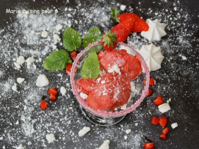 Sorbet fraise-menthe