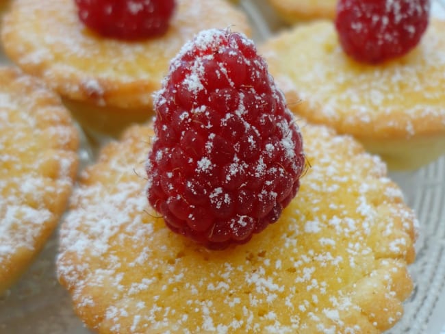 Tartelettes amandines à la framboise