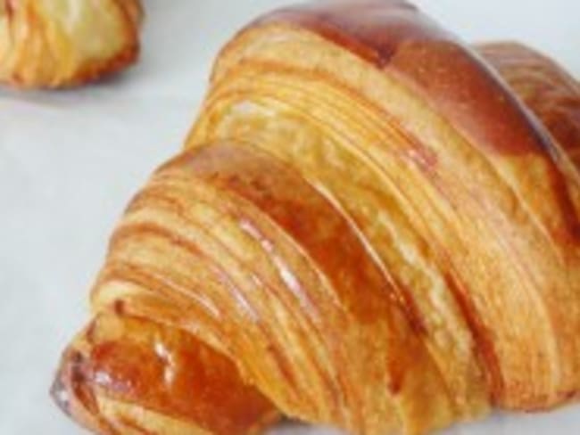 Croissants au beurre faits maison