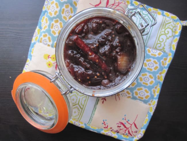 Chutney de prunes aux épices facile