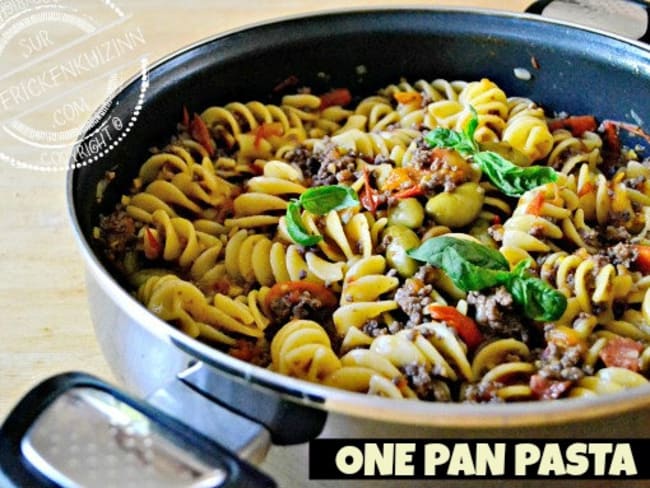 One pan pasta de fusilloni à la bolognaise chorizo et légumes