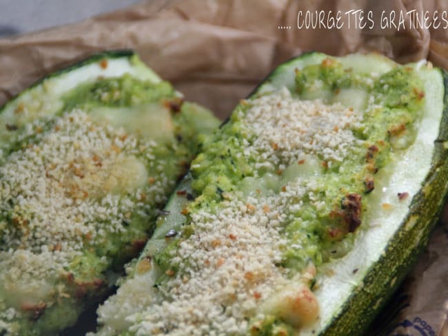 Courgettes grillées au pesto