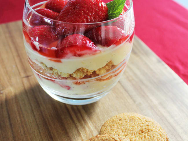 Verrine "comme une tarte aux fraises"