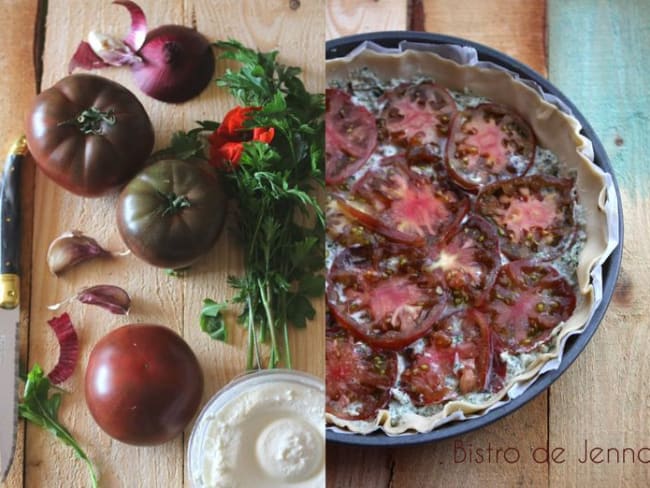 Tarte aux tomates noires de Crimée et herbes fraiches